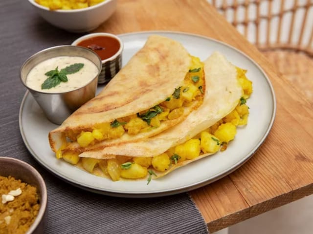 Buy 1 Get 1 Free - Masala Dosa.