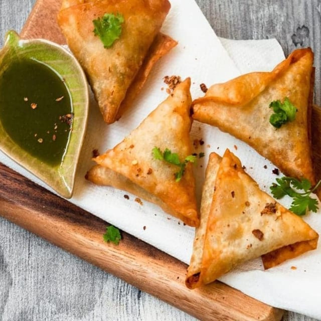 Lamb Samosa (NF, DF).