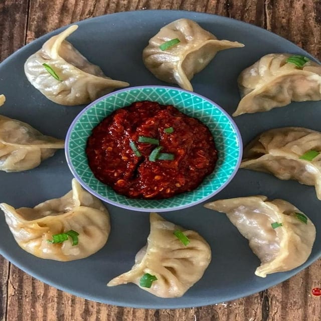Steamed Veg Momo (V, DF, NF).