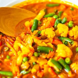 GARDEN VEGETABLE CURRY